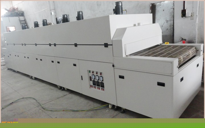 电池固化隧道炉